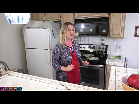❤️ Stepmom milking him in the kitchen before his date. ️ Beautiful porn at en-gb.sexvideosex.top ️❤