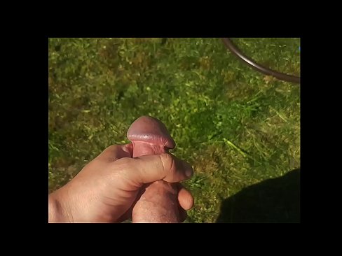 ❤️ Hot hottie fisting her pink pussy and cumming with a squirt in the summer garden ️ Beautiful porn at en-gb.sexvideosex.top ️❤